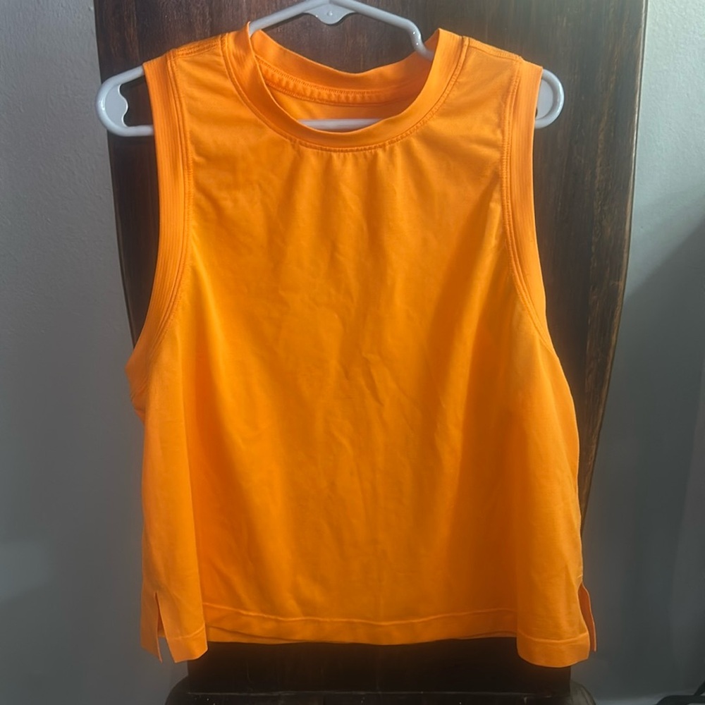 Lululemon Tempo tank Top